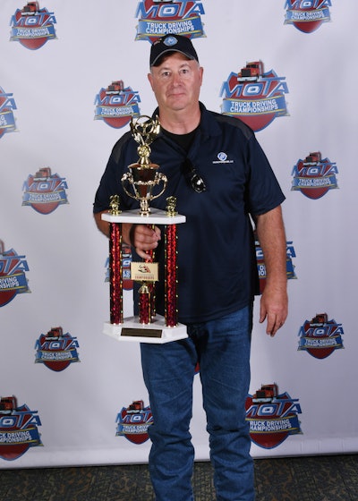 Leggett & Platt, Inc. driver David Pruitt won first place in Missouri's 5-axle class. (Image Courtesy of Missouri Trucking Association)