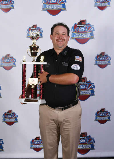 Prime Inc. driver Scott Fischer won first place in Missouri's flatbed class. (Image Courtesy of Missouri Trucking Association)