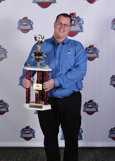Hogan Transports driver Chris Morrison won first place in Missouri's sleeper berth class. (Image Courtesy of Missouri Trucking Association)