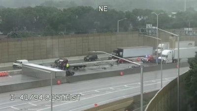 tractor-trailer-crash-on-i-43