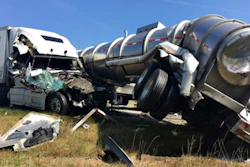 indian-4-truck-collision