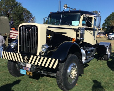 Autocar 2019 Mack Show