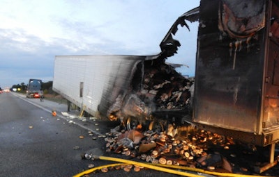 bagel-2019-10-7-truck-fire-2_crop