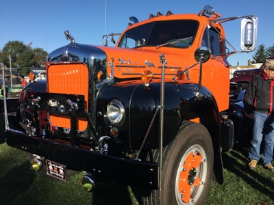 Orange 2019 Mck Show