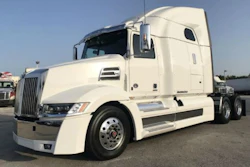 western-star-2020-5700