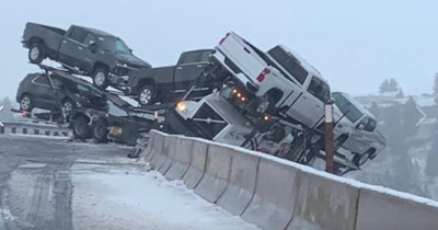 washington-car-hauler-accident