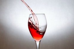 red-woine-2
