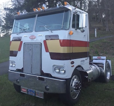 1976 Peterbilt 282 owned by Jeffry Venable of Lansing, North Carolina