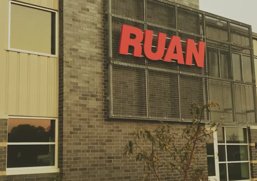 Ruan opens new operating center | Truckers News