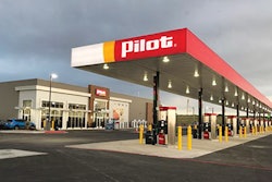 Pilot Flying J 650
