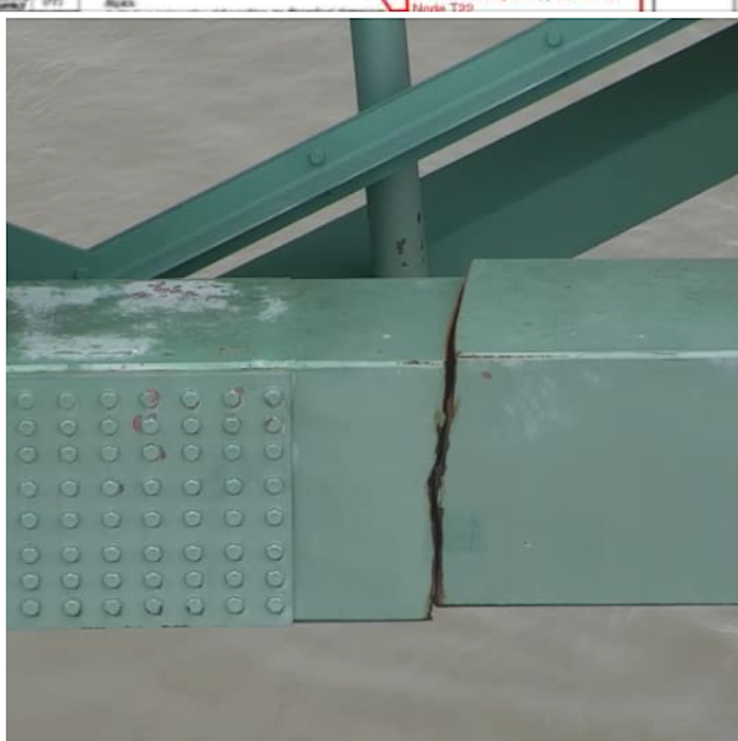 Photo shows the crack in the steel beam on the I-40 bridge over the Mississippi River. (Arkansas DOT photo)