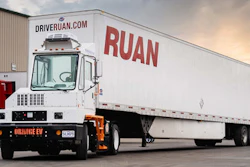 Ruan Orange Ev Electric Truck With Ruan Trailer 2022 1 17