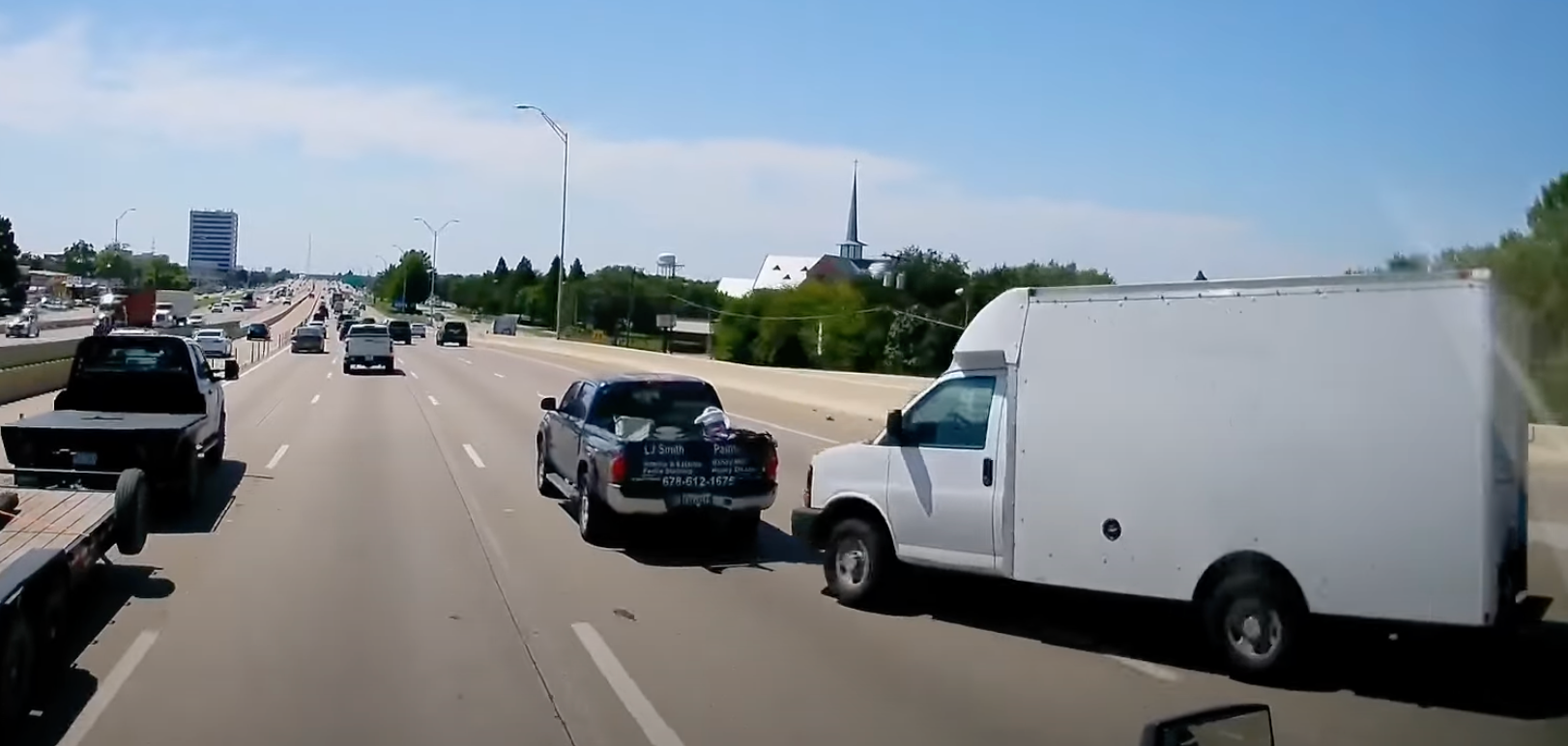 Truck accident on Texas highway