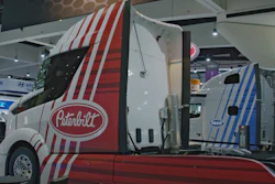 Peterbilt's SuperTruck II demonstrator truck