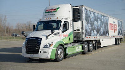 Battery-electric tractor-trailer