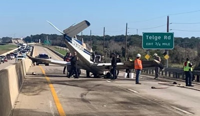 Airplane crashed on Texas highway