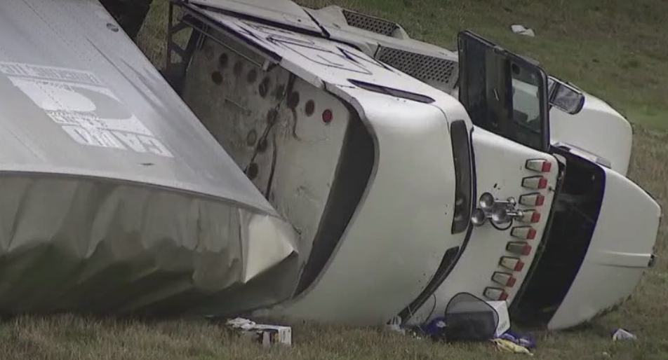 Tractor-trailer crash