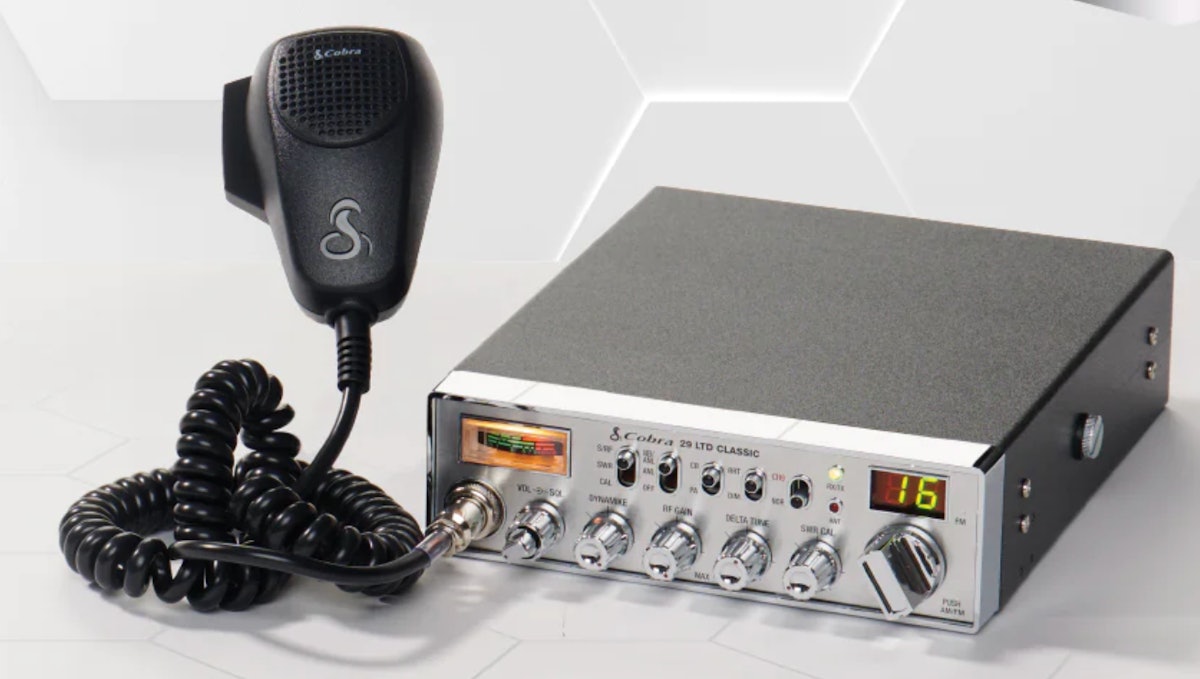 Cobra rolls out line of FM-enabled CB radios | Truckers News