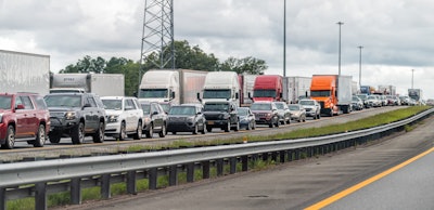 Traffic congestion on I-95
