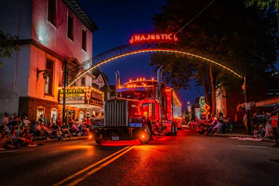 Second annual parade of Kenworth trucks