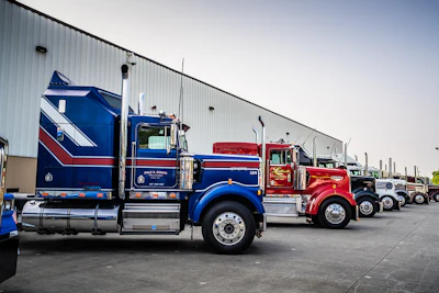 Second annual parade of Kenworth trucks