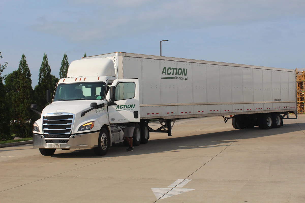 Briefly: P&S Transportation acquires Southeast dedicated carrier