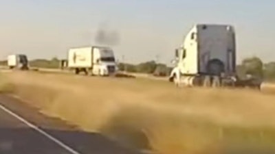 Trucker driving the wrong way on I-35 in Texas