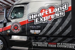 10,000th Freightliner delivered to Heartland Express
