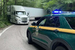 Tractor-trailer stranded on Vermont road