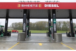 Fuel island at Sheetz