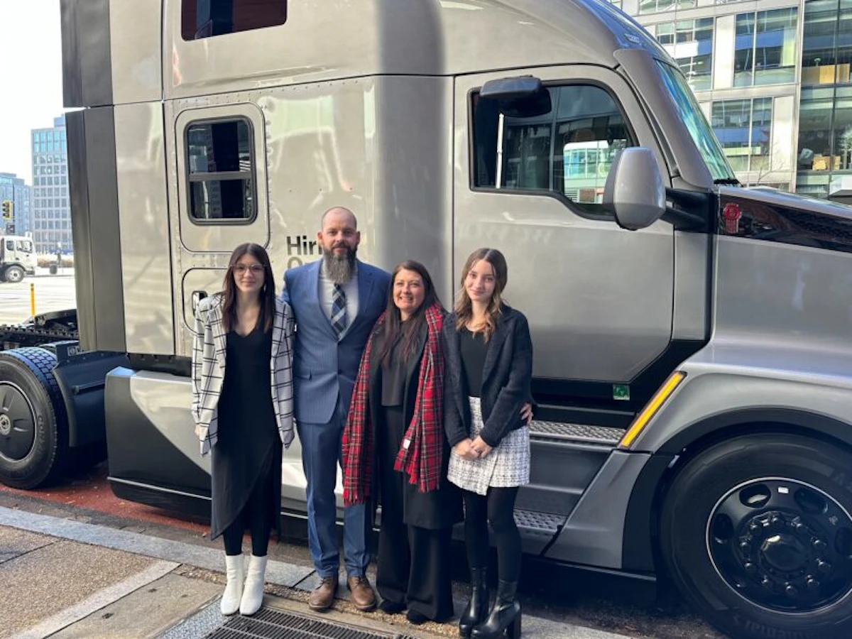 Tanker driver wins award for military veterans new to trucking industry