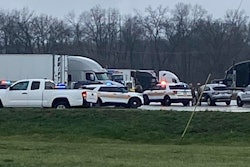 Scene of [police standoff in Effingham, Illinois