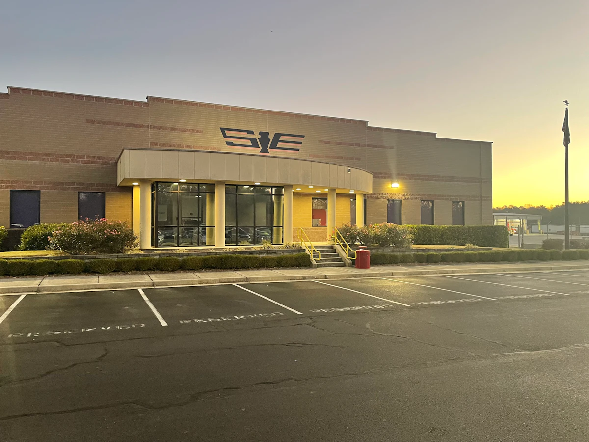 Southeastern Freight Lines celebrates 40 years of service in Dalton, Georgia