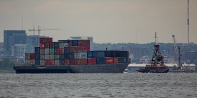 The container/feeder barge Columbia Freedom