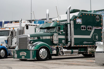 Super Rigs Thurs 11