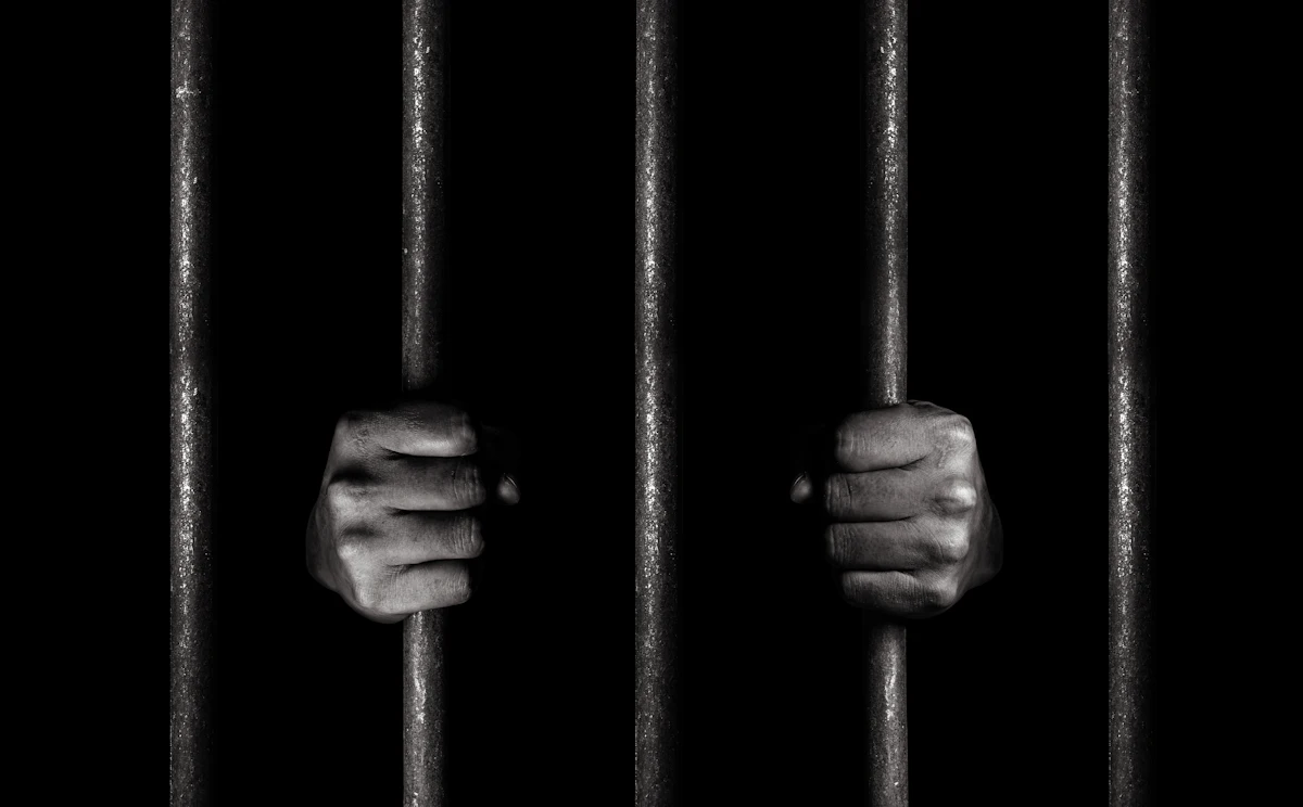 4 Florida men get prison terms for .7 million worth of cargo thefts