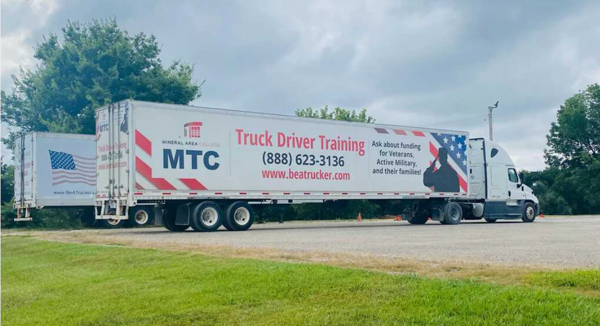 ,000 scholarship available for CDL training at St. Louis school