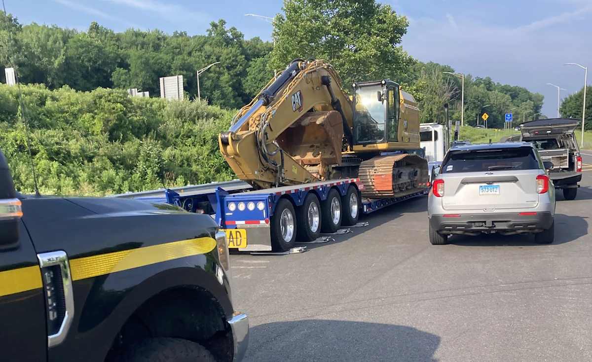 Unpermitted load overweight by 103,300 lbs. fined ,101 in CT
