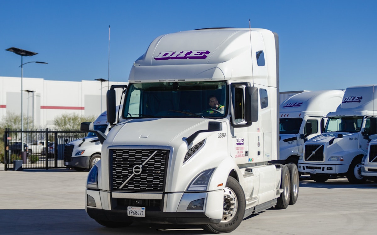 Knight-Swift acquires Los Angeles-based Dependable Highway Express