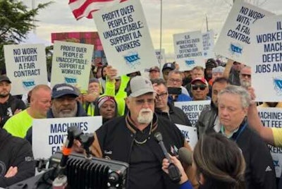 ILA workers on strike