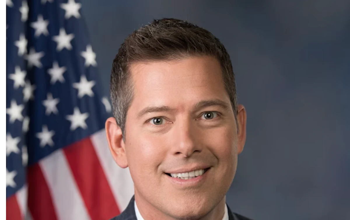 Trump chooses former rep and Fox host for Transportation Secretary