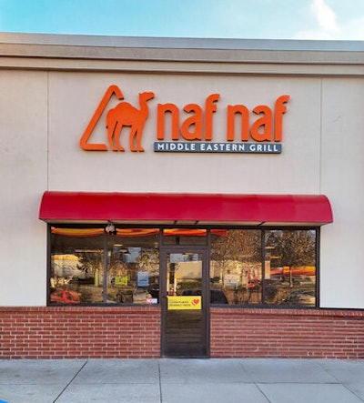 Naf Naf exterior
