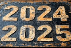 2024 and 2025 on dark wood background
