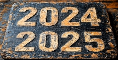 2024 and 2025 on dark wood background