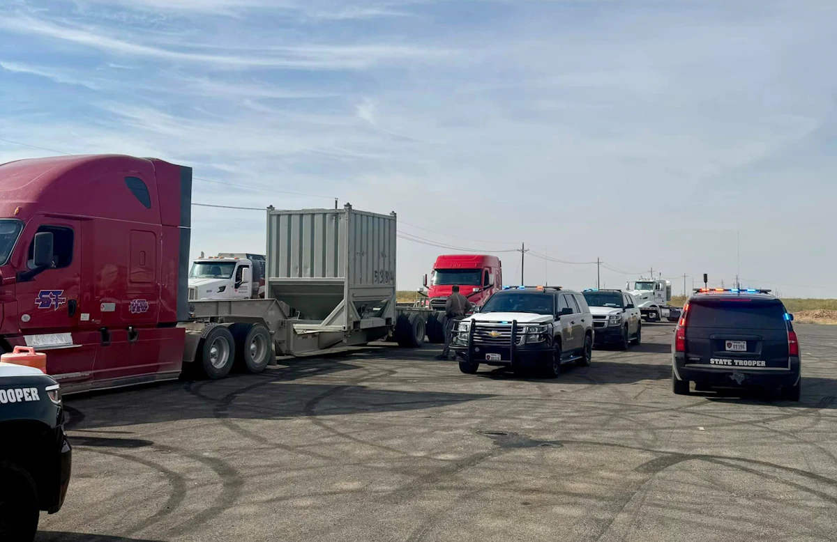 Briefly: Texas troopers find 50,931 violations by trucks in Permian Basin