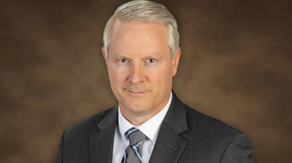 Veteran trucking industry lawyer named chief counsel for FMCSA