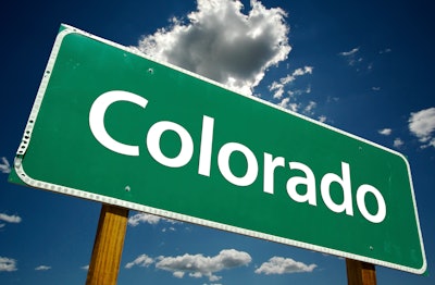'Colorado' on green highway sign