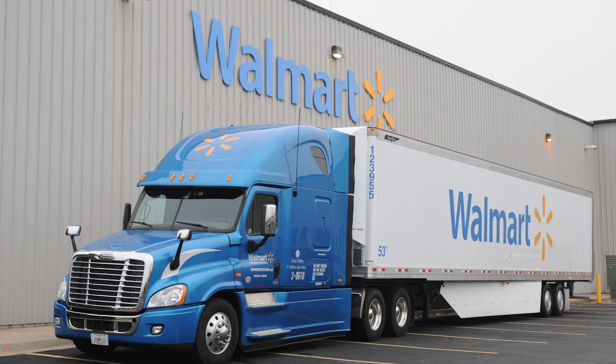 Walmart to sell its Canadian fleet as it embarks on major expansion
