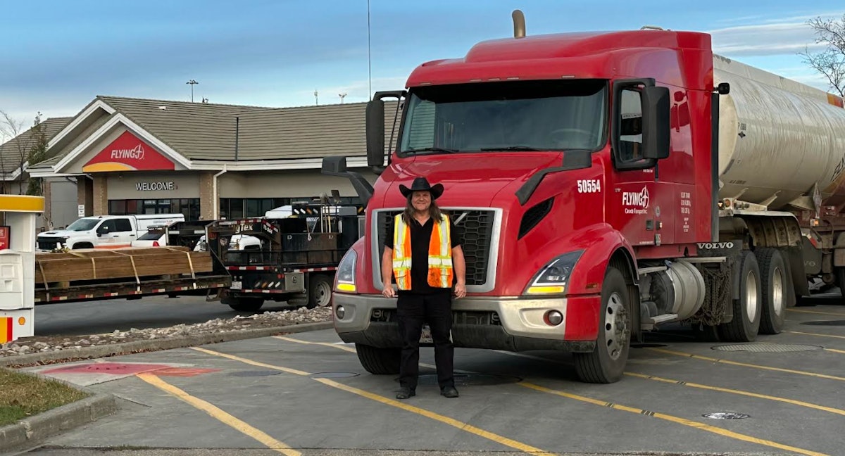 Briefly: Pilot trucker named 2024 Driver of the Year by AMTA