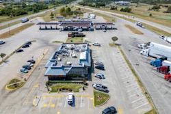 Westbound Interstate 44/Turner Turnpike service plaza in Oklahoma